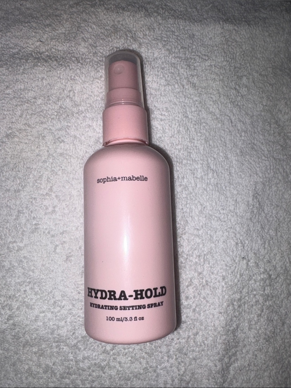 sophia+mabelle Hydra-Hold Hydrating Setting Spray — Pink